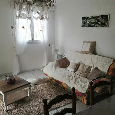 Appartamento Nid Douillet Au Calme Larche  Esterno foto