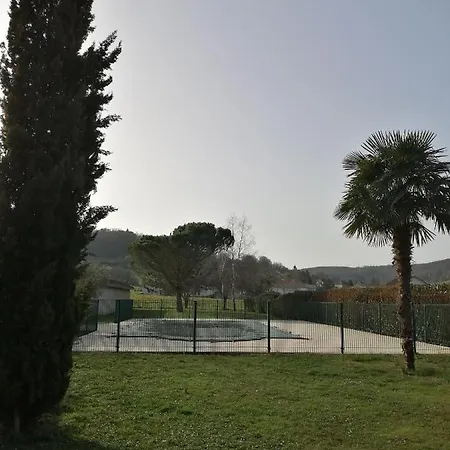 Appartamento Nid Douillet Au Calme Larche  Esterno foto